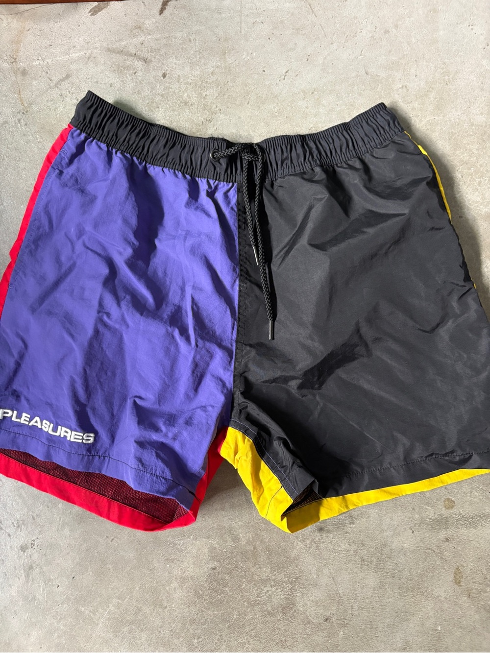 Pleasure color block shorts